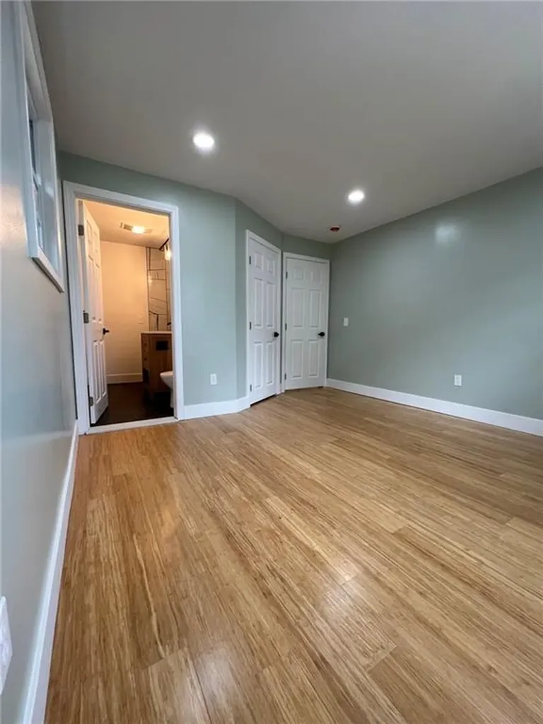 40 Deerfield Drive West Warwick RI 02893