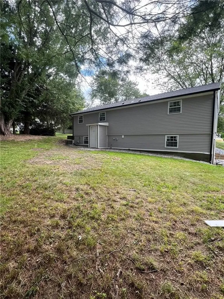 40 Deerfield Drive West Warwick RI 02893