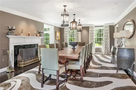 24 Cedar Avenue Barrington RI 02806