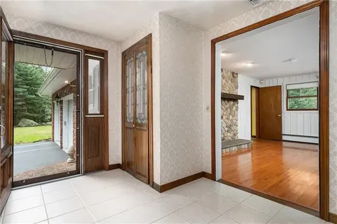 94 Wilbur Road Lincoln RI 02865