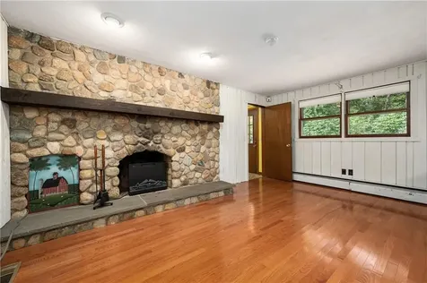 94 Wilbur Road Lincoln RI 02865