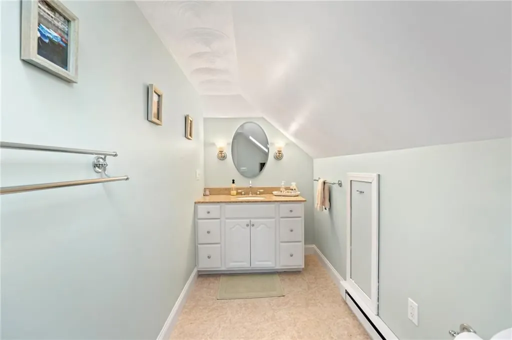44 Arnold Avenue Cranston RI 02905