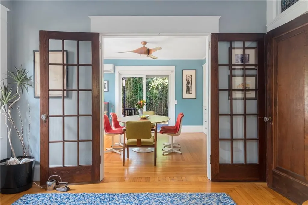 42 Nisbet Street Providence RI 02906