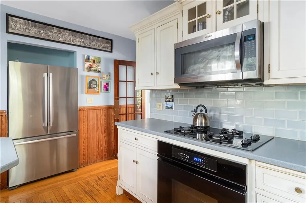 42 Nisbet Street Providence RI 02906