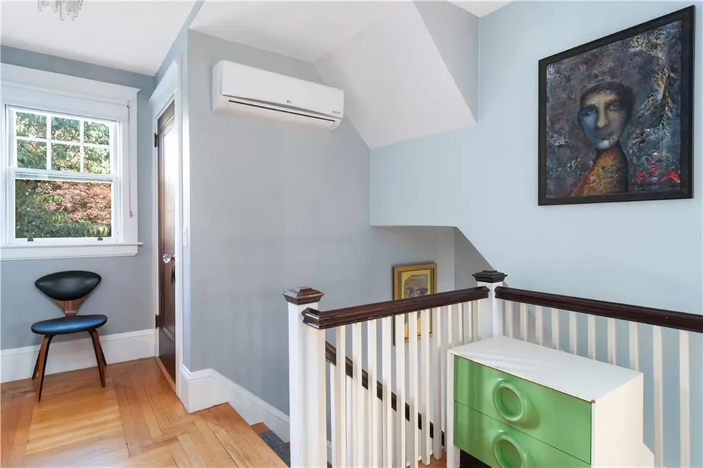 42 Nisbet Street Providence RI 02906