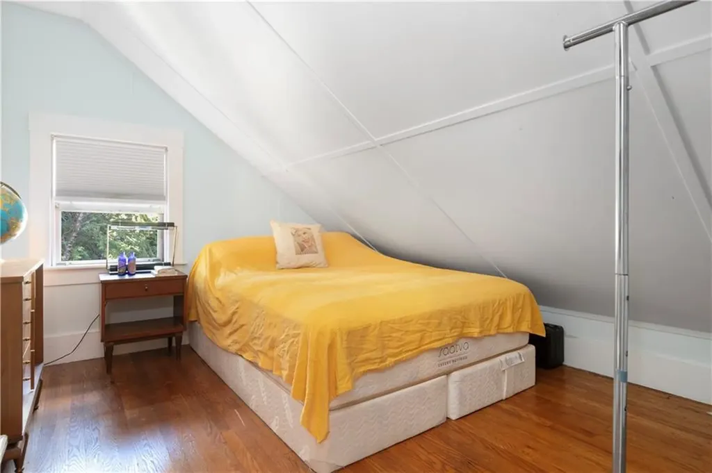 42 Nisbet Street Providence RI 02906