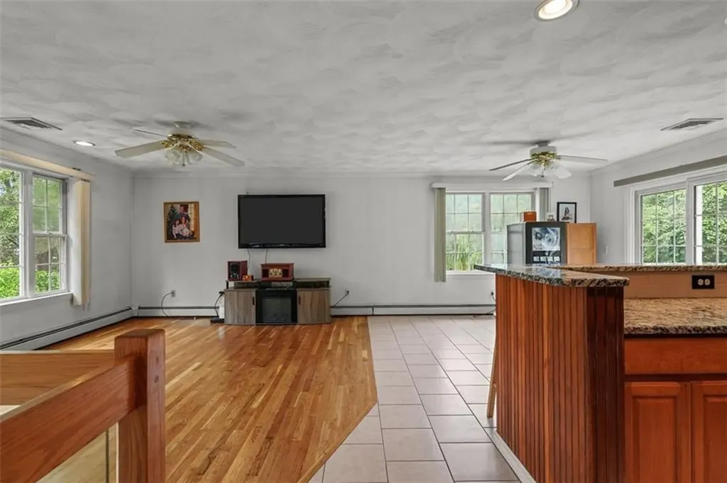 36 Capri Drive Johnston RI 02919