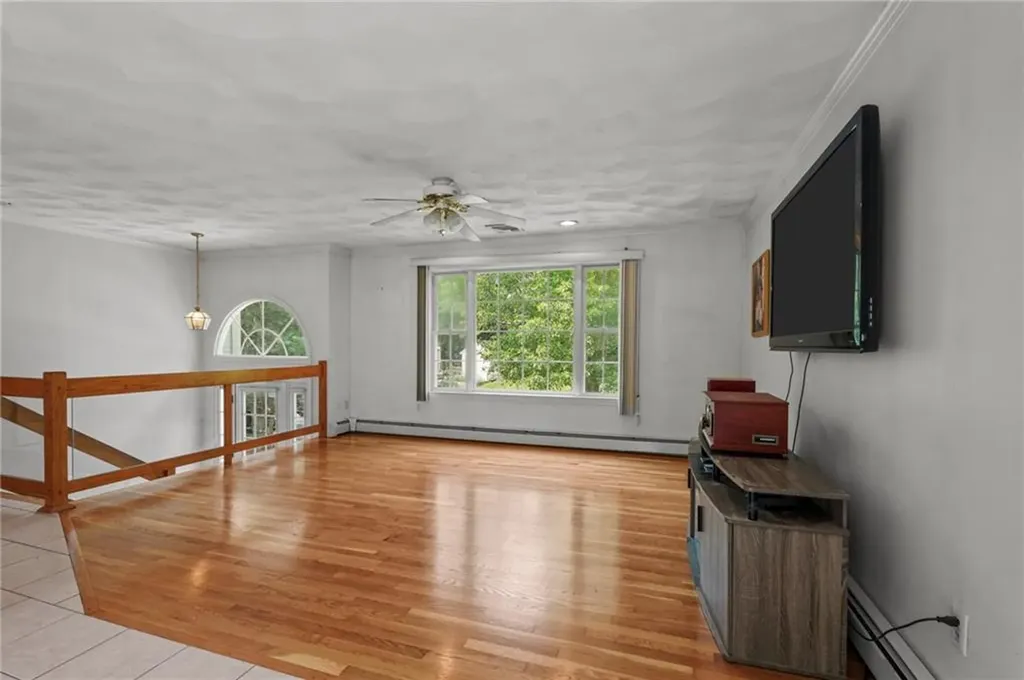 36 Capri Drive Johnston RI 02919