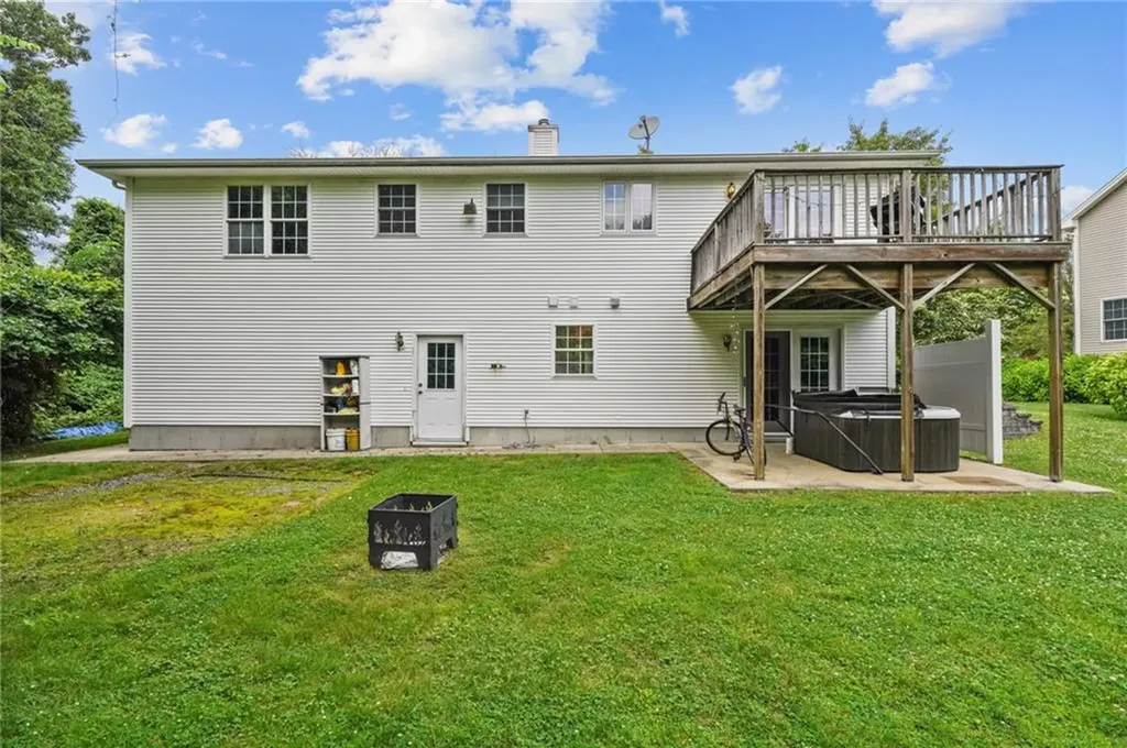 36 Capri Drive Johnston RI 02919