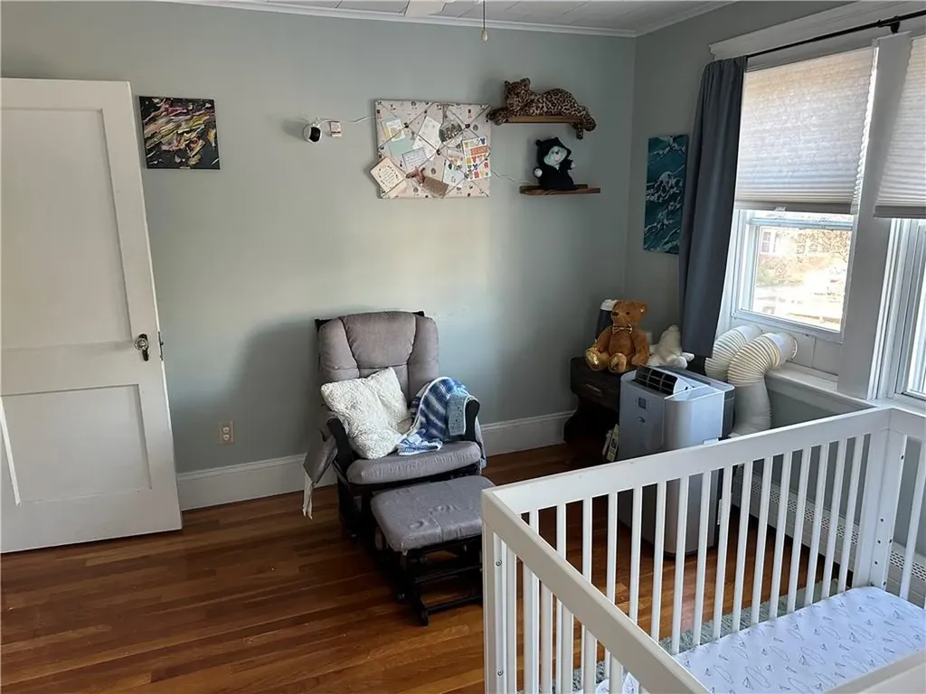 27 Holburn Avenue Cranston RI 02910