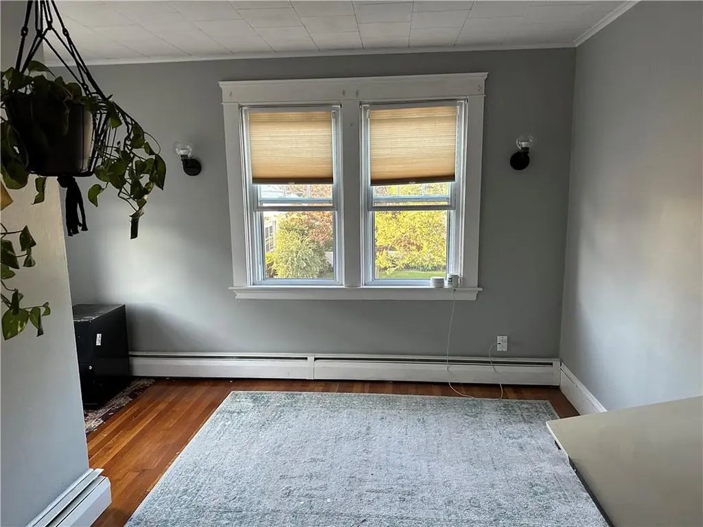 27 Holburn Avenue Cranston RI 02910