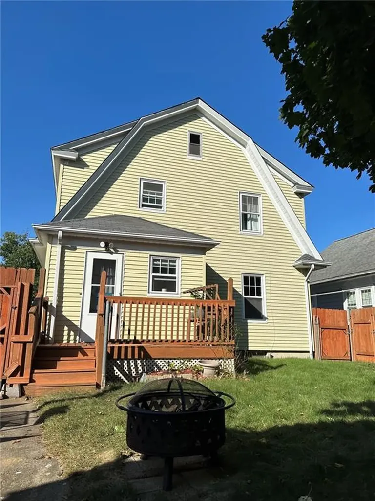 27 Holburn Avenue Cranston RI 02910