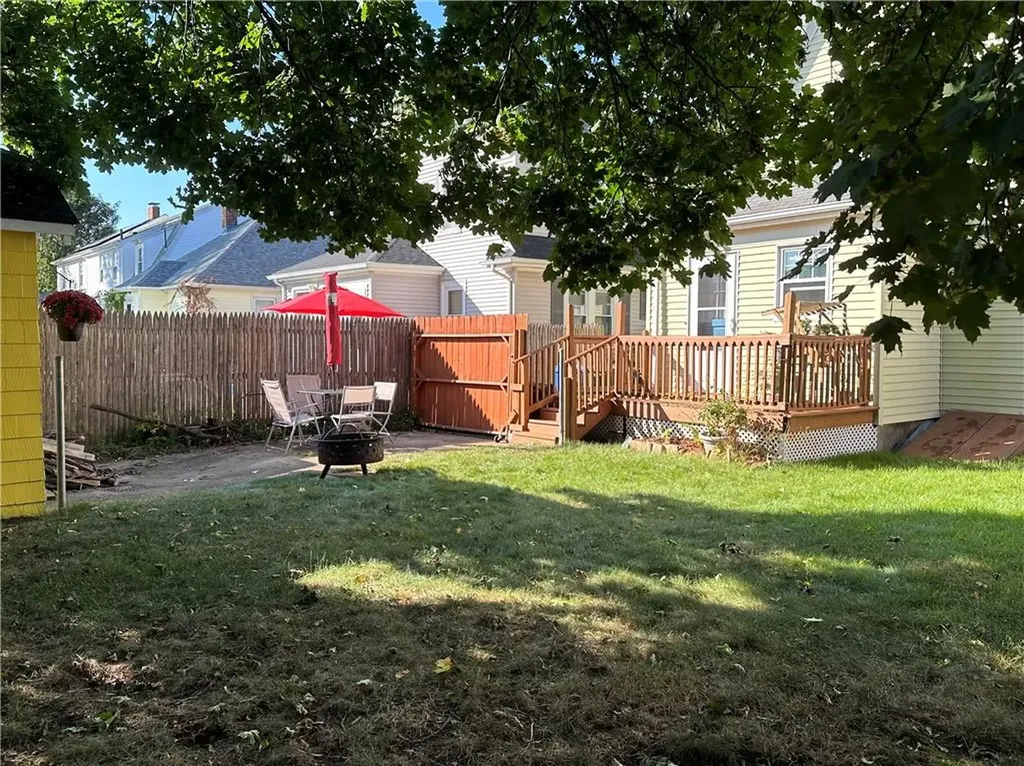 27 Holburn Avenue Cranston RI 02910