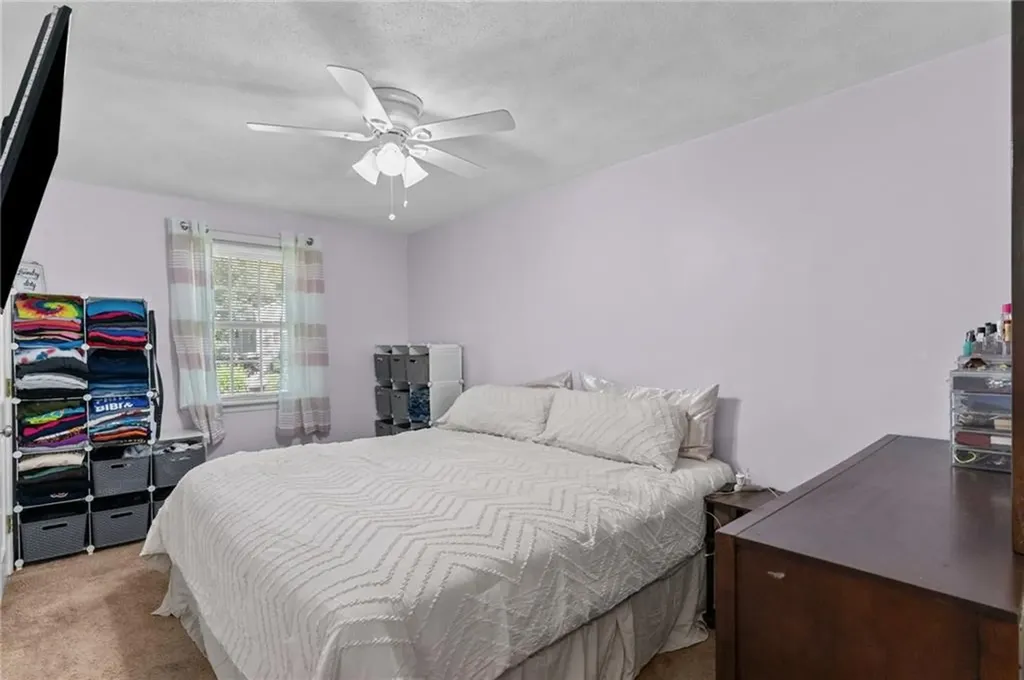32 Mohawk Street Coventry RI 02816