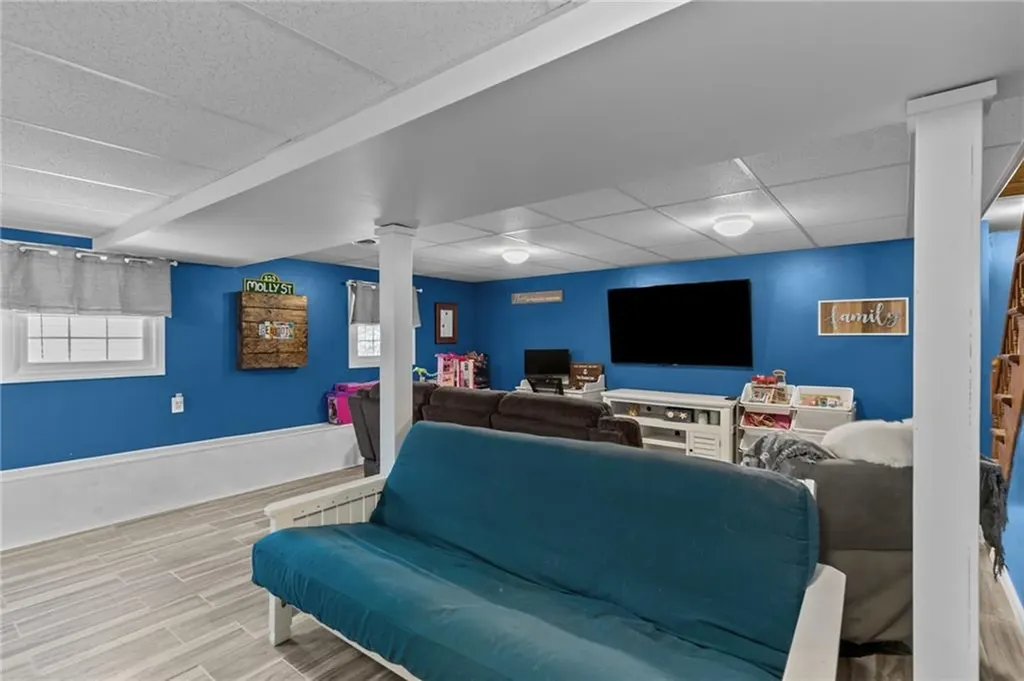 32 Mohawk Street Coventry RI 02816