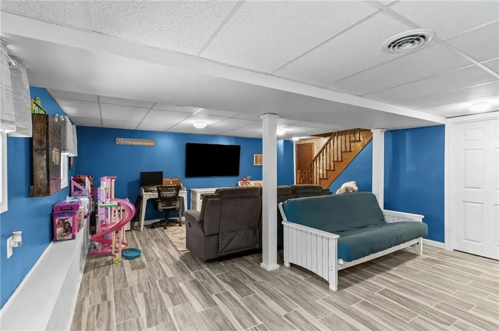 32 Mohawk Street Coventry RI 02816
