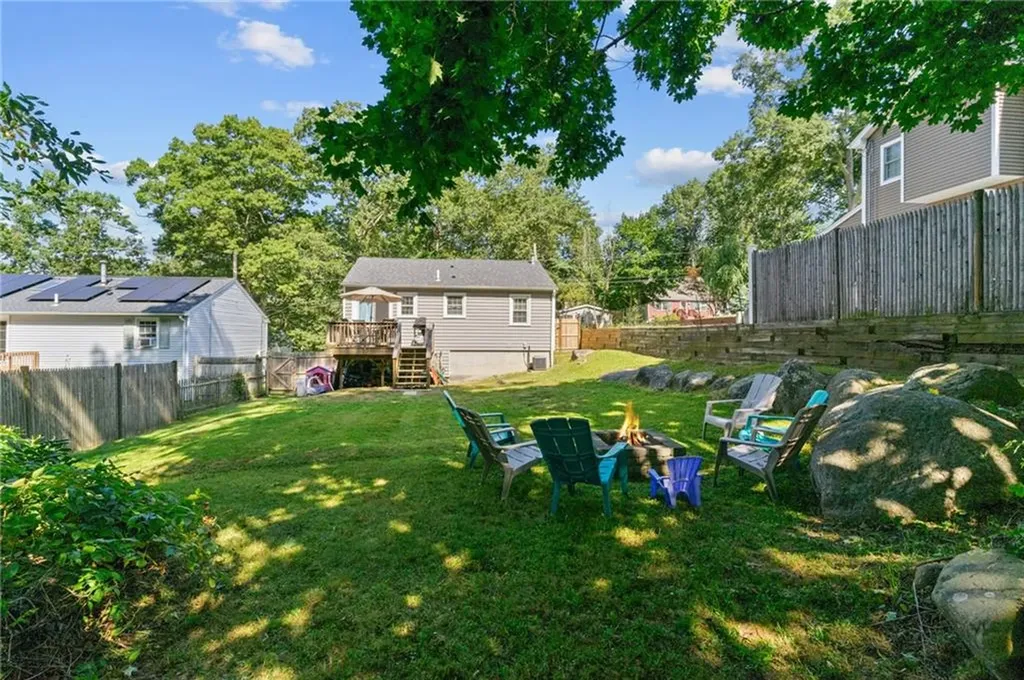32 Mohawk Street Coventry RI 02816