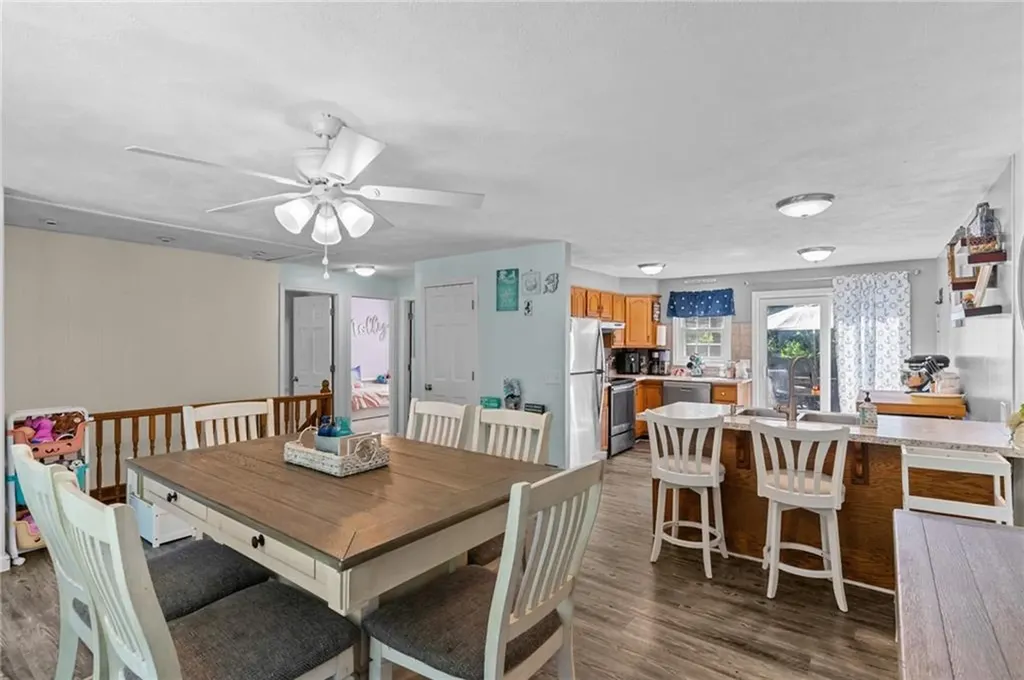 32 Mohawk Street Coventry RI 02816