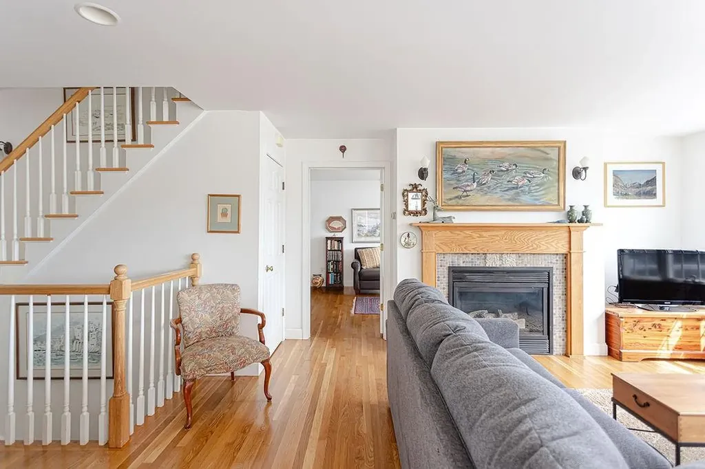 160 Sakonnet Drive Portsmouth RI 02871