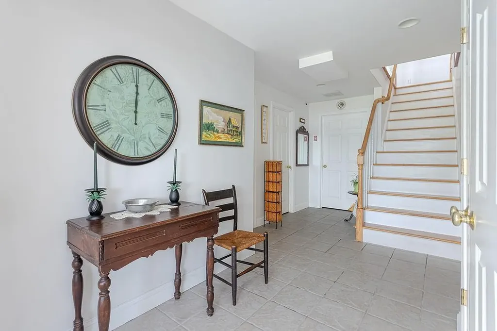 160 Sakonnet Drive Portsmouth RI 02871