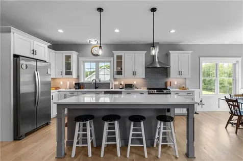 1246 Main Road Westport MA 02790