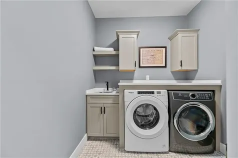 1246 Main Road Westport MA 02790