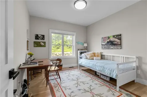 1246 Main Road Westport MA 02790