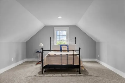 1246 Main Road Westport MA 02790