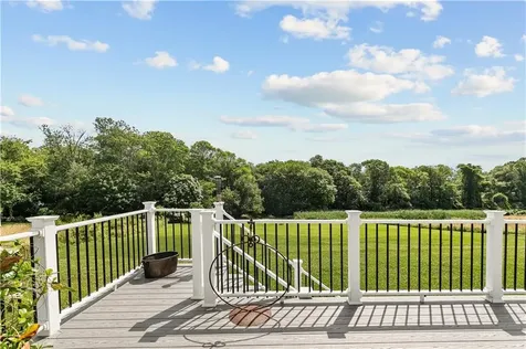 1246 Main Road Westport MA 02790