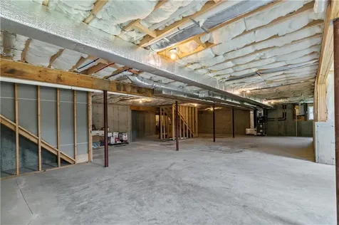 1246 Main Road Westport MA 02790