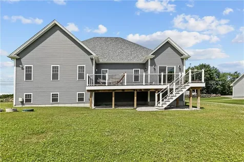 1246 Main Road Westport MA 02790