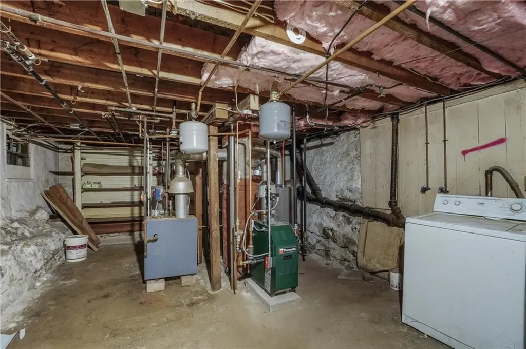 30 Brookside Avenue West Warwick RI 02893