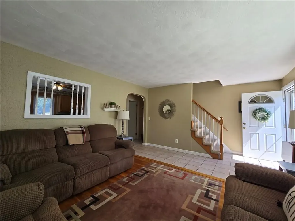 13 Rowena Drive Johnston RI 02919