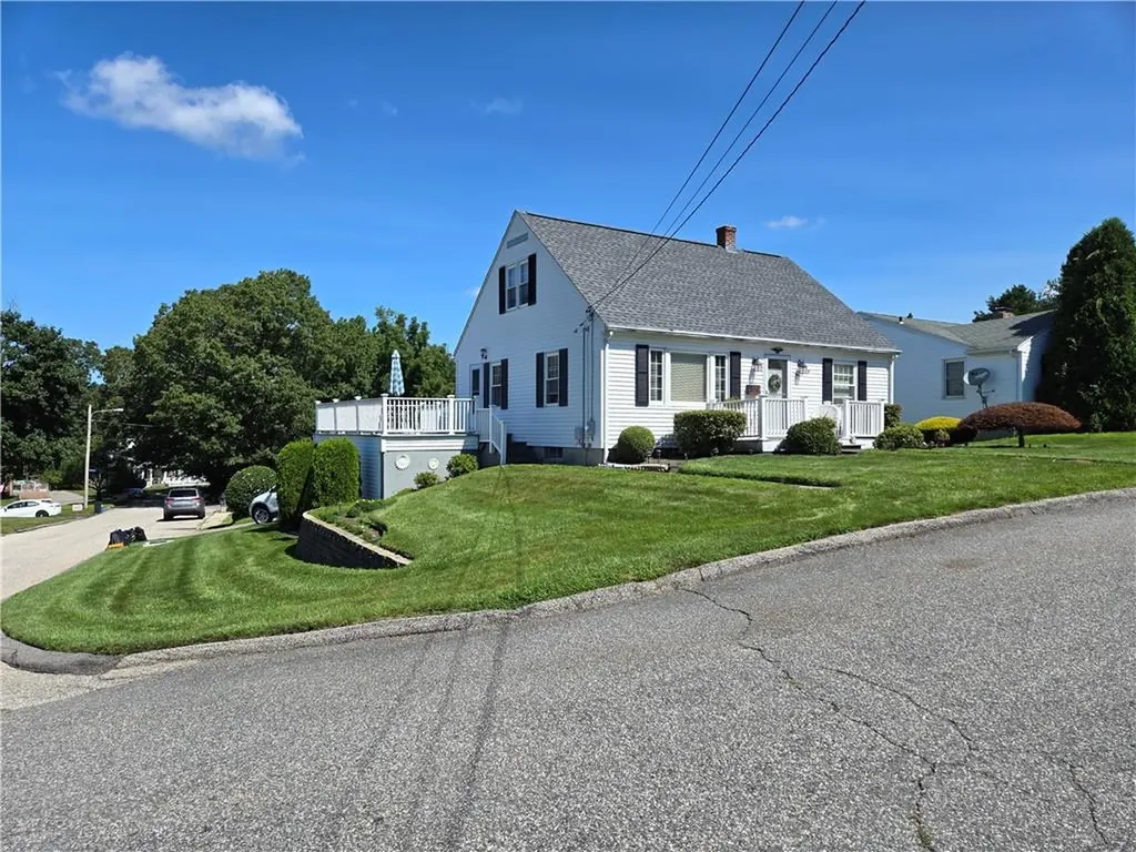 13 Rowena Drive Johnston RI 02919