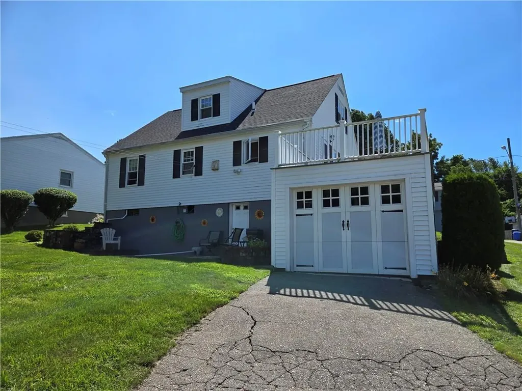 13 Rowena Drive Johnston RI 02919