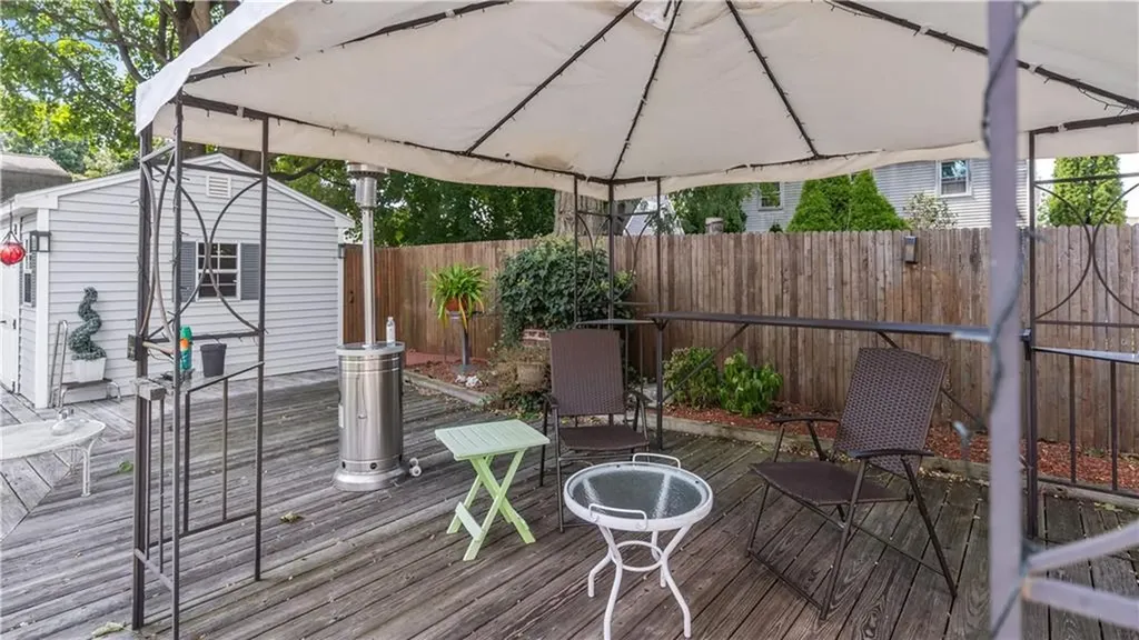 26 Bradley Street Pawtucket RI 02861