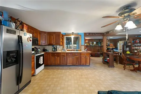 3 2nd Street Coventry RI 02816