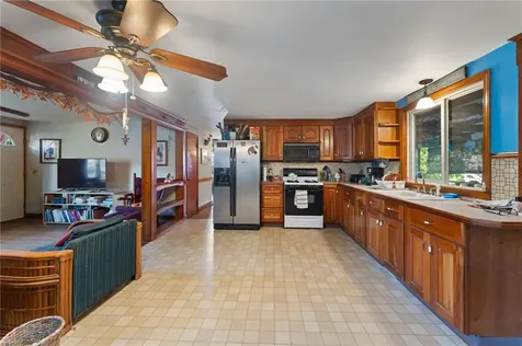 3 2nd Street Coventry RI 02816