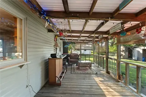 3 2nd Street Coventry RI 02816