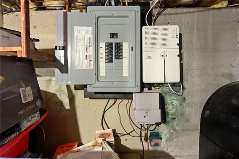 3 2nd Street Coventry RI 02816