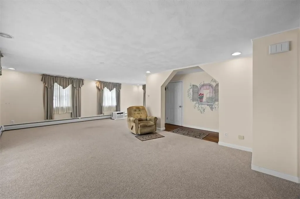 67 Madison Street Pawtucket RI 02861