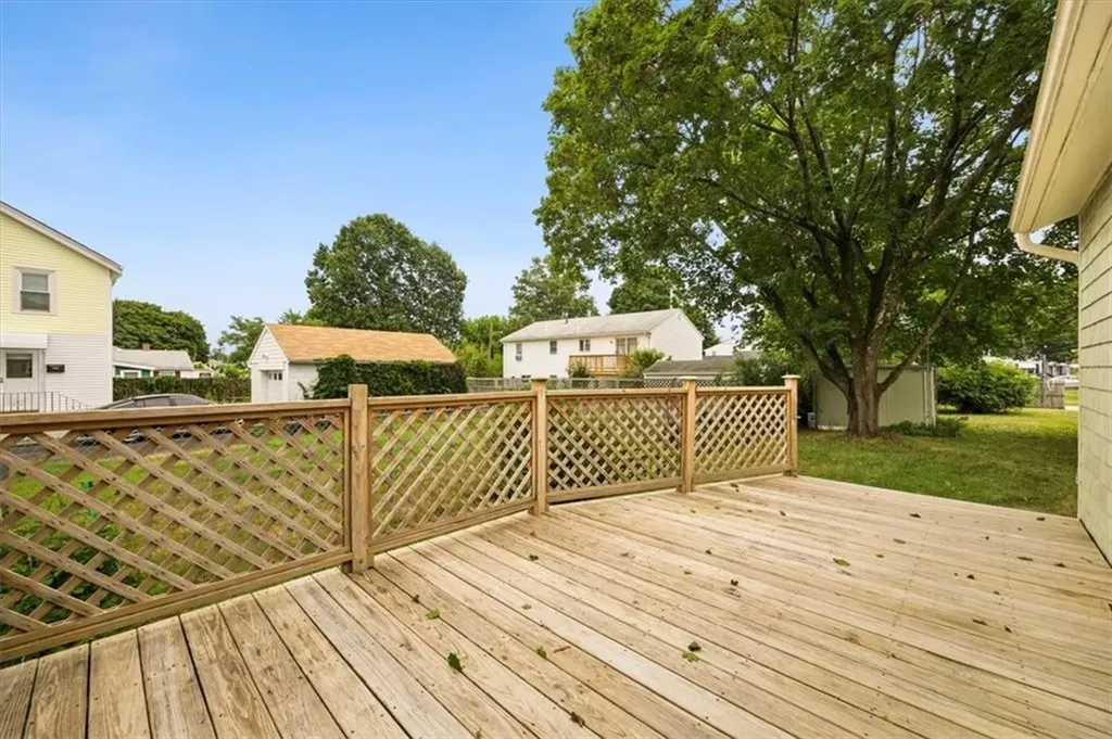 67 Madison Street Pawtucket RI 02861