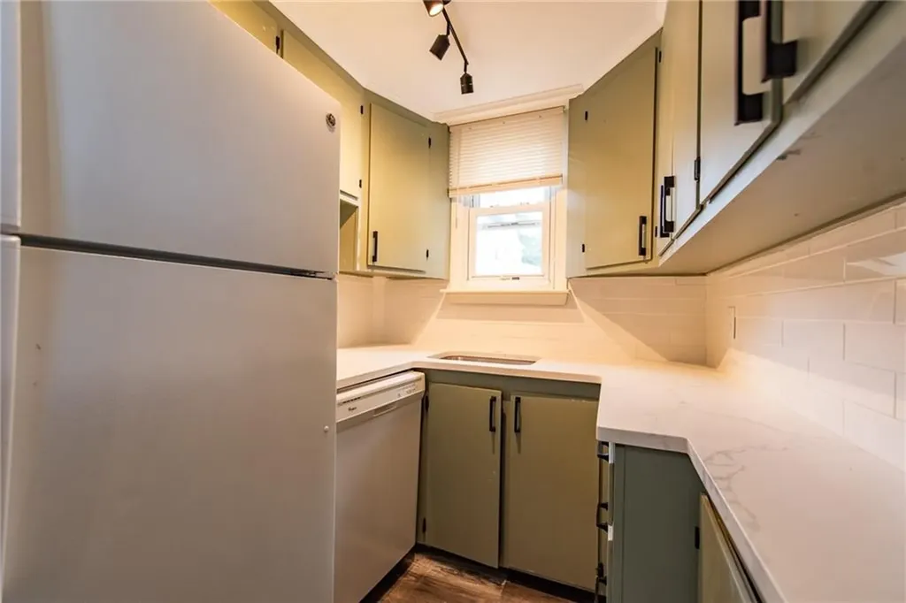 54 East George Street Providence RI 02906