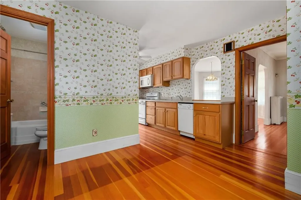 176 Dexter Street Cumberland RI 02864