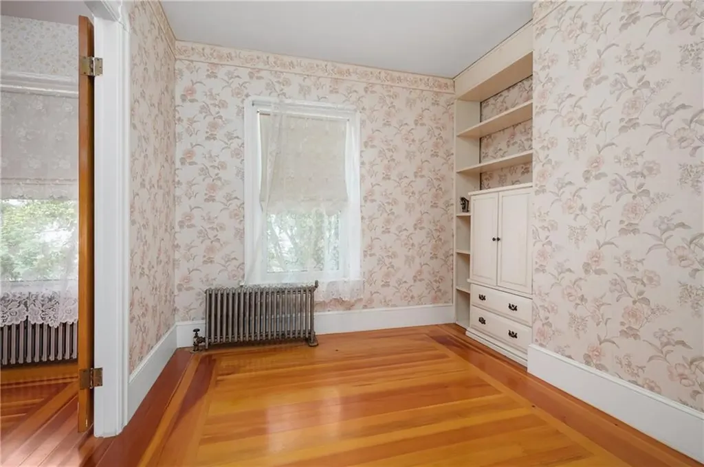 176 Dexter Street Cumberland RI 02864