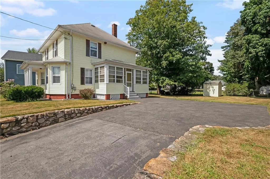 176 Dexter Street Cumberland RI 02864