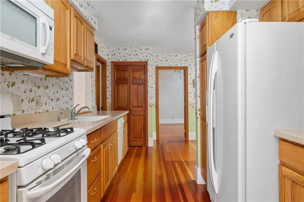176 Dexter Street Cumberland RI 02864