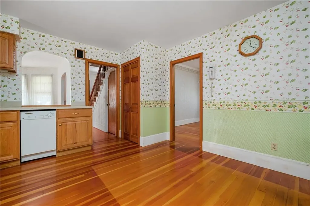 176 Dexter Street Cumberland RI 02864
