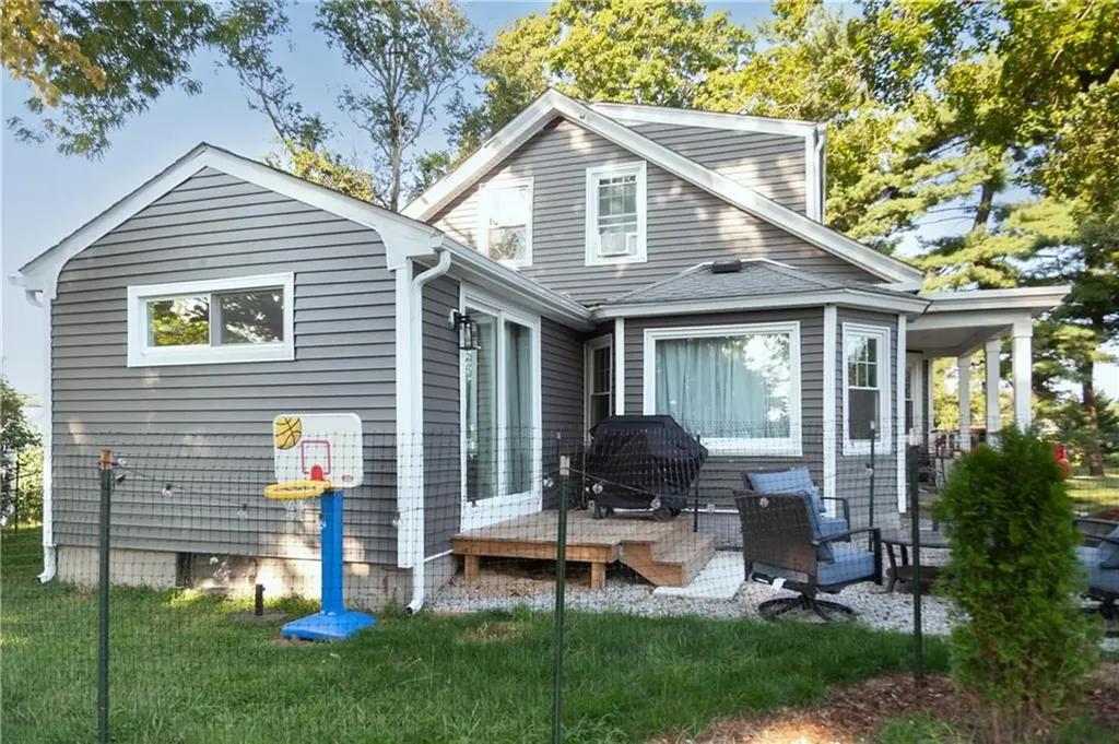 214 Mapleton Street Cranston RI 02910