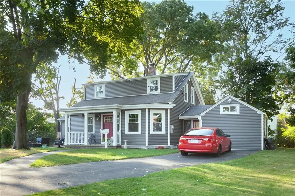 214 Mapleton Street Cranston RI 02910